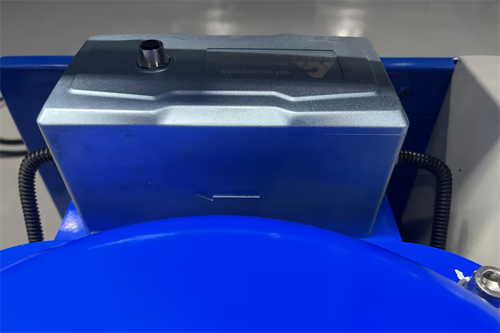 風(fēng)力發(fā)電油液在線監(jiān)測(cè)系統(tǒng)